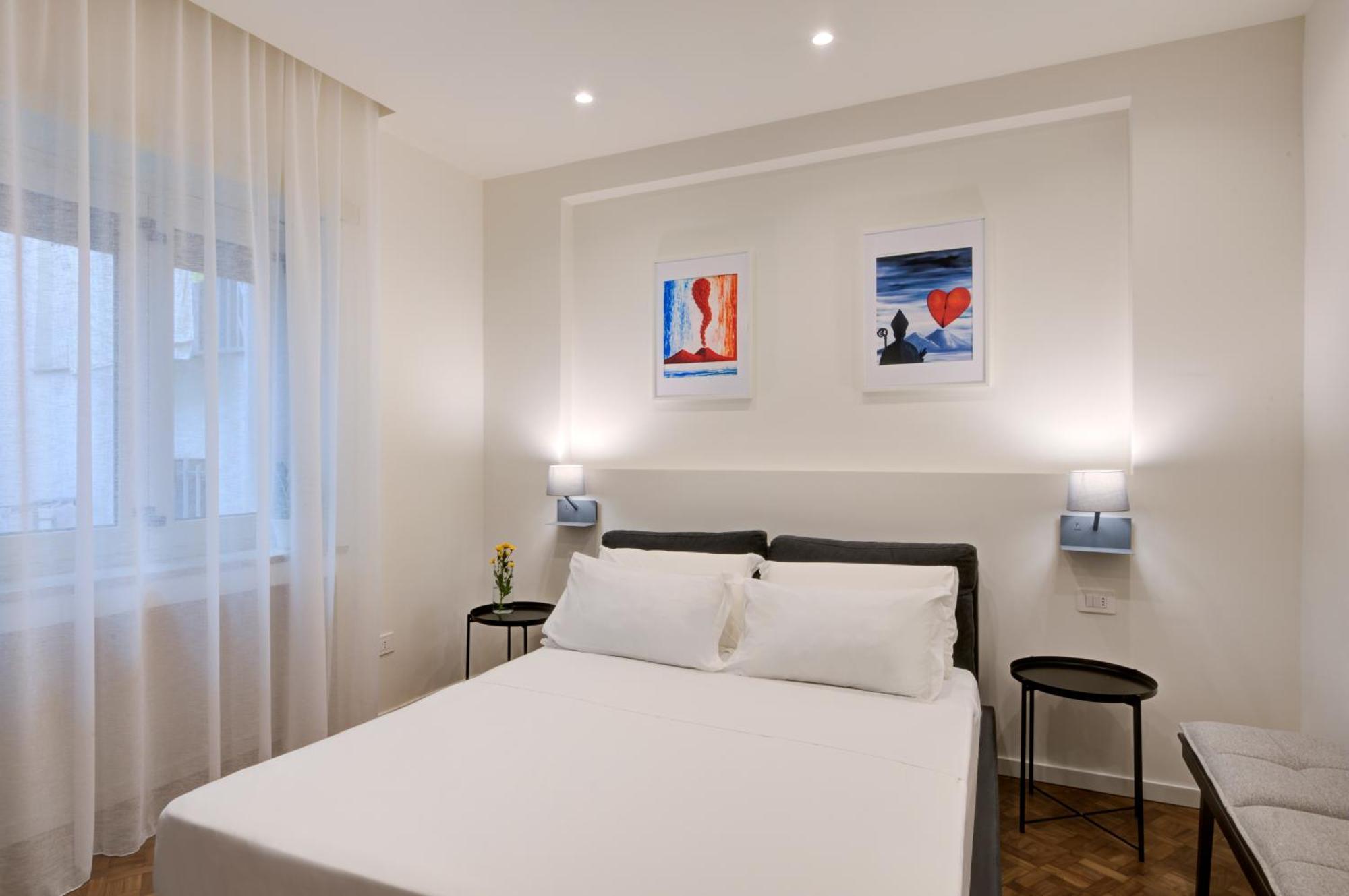 Well Suites - Piazza Dei Martiri Napoli Esterno foto